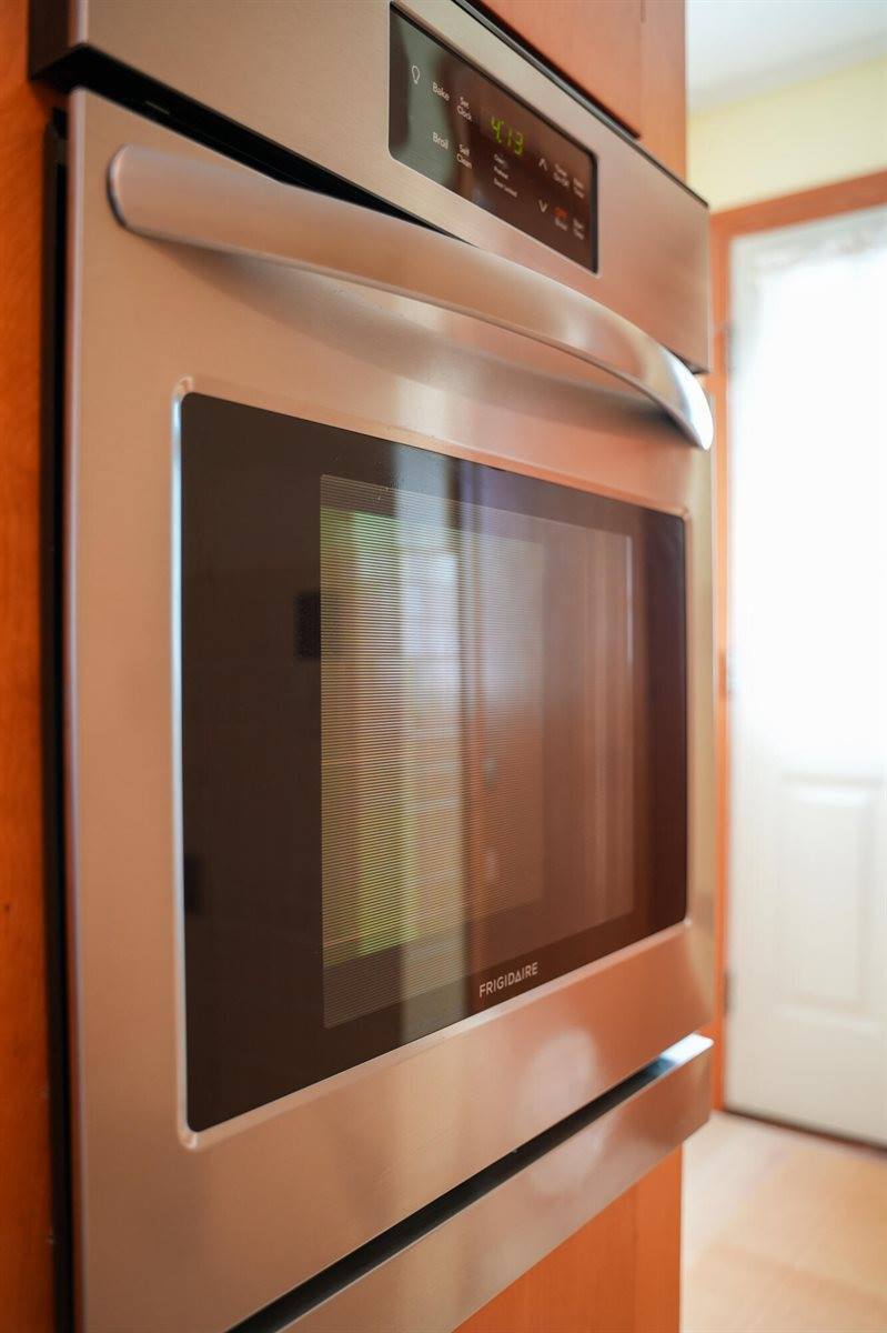 256 Parkway South, Brewer, ME 04412