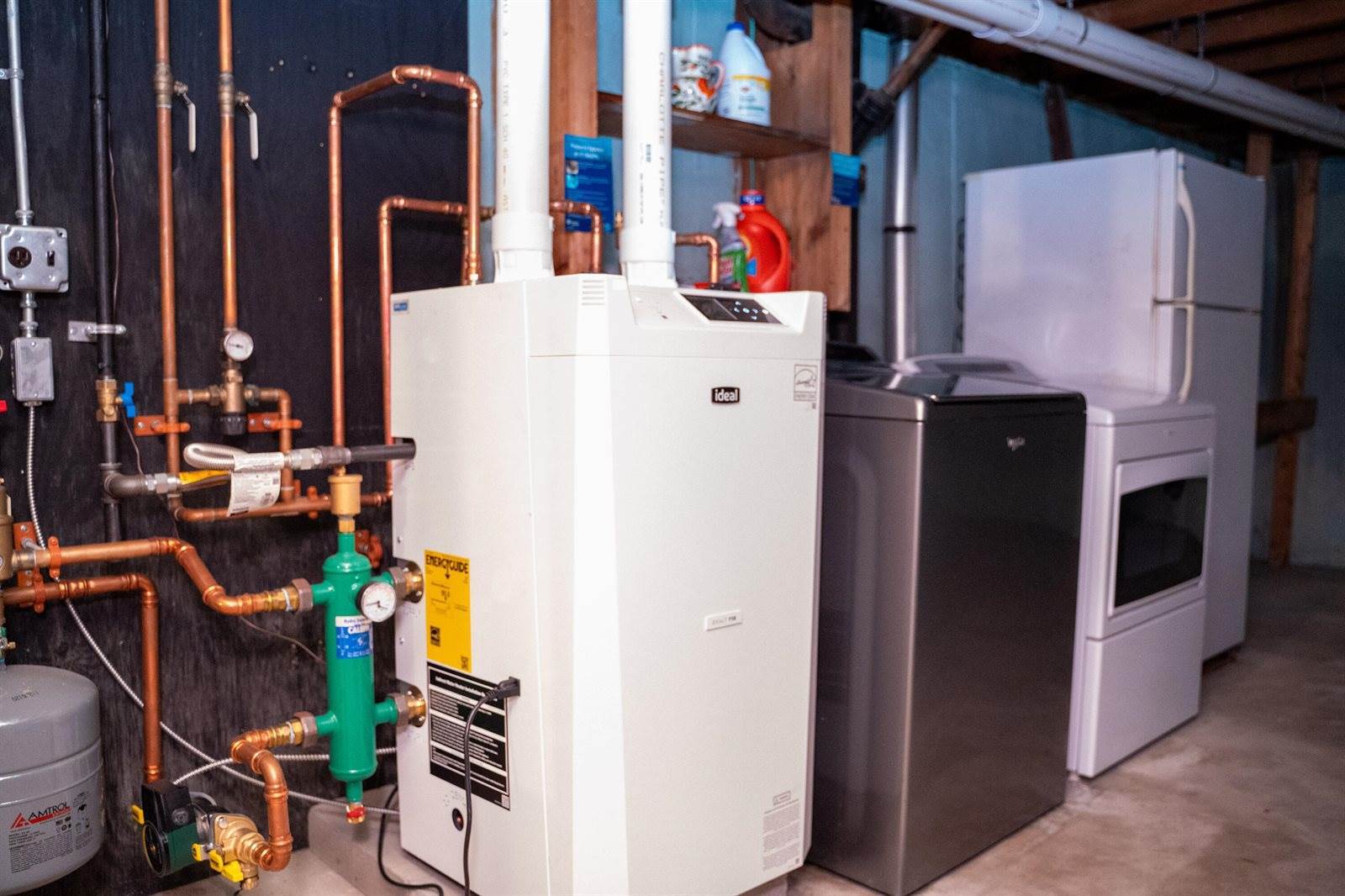 256 Parkway South, Brewer, ME 04412