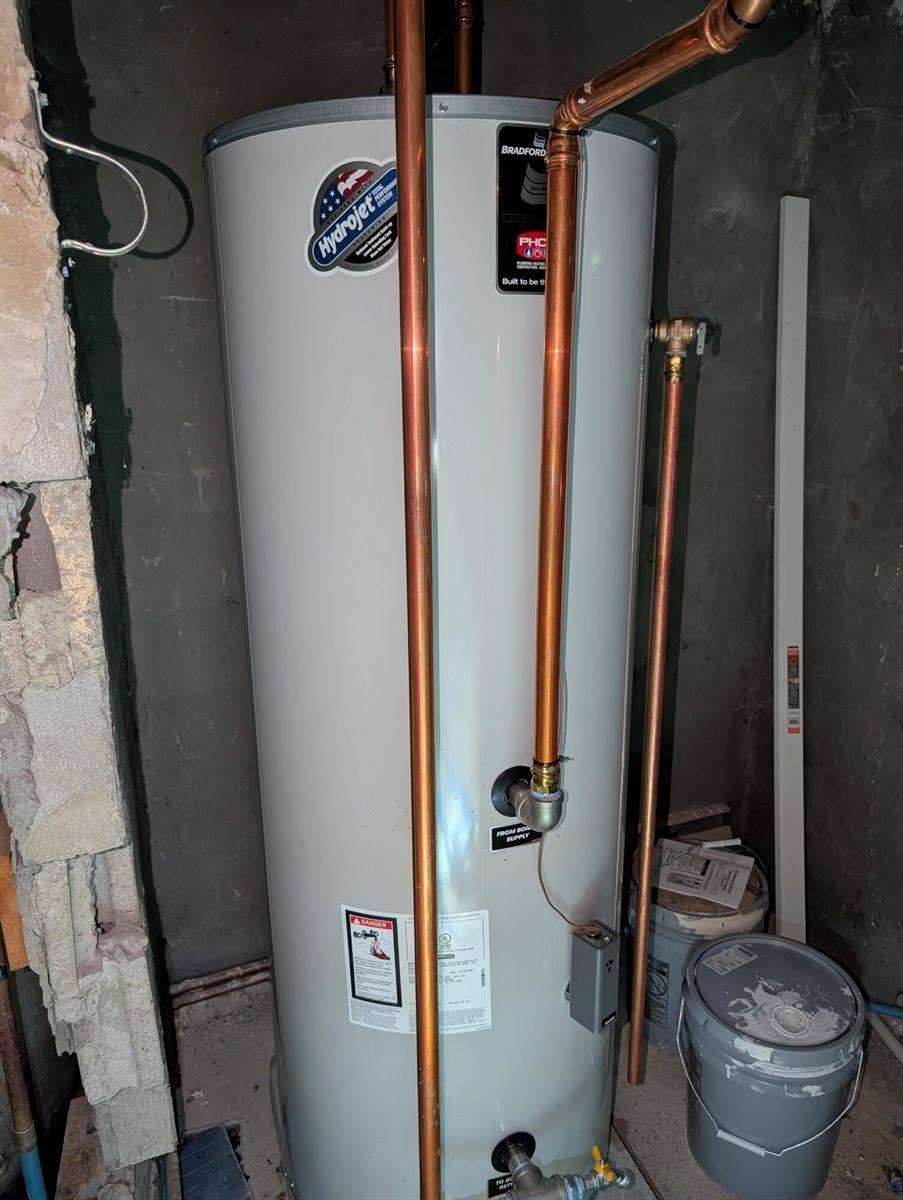 46 Boston Road, Winterport, ME 04496