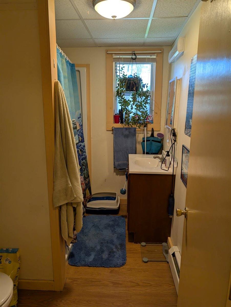 46 Boston Road, Winterport, ME 04496