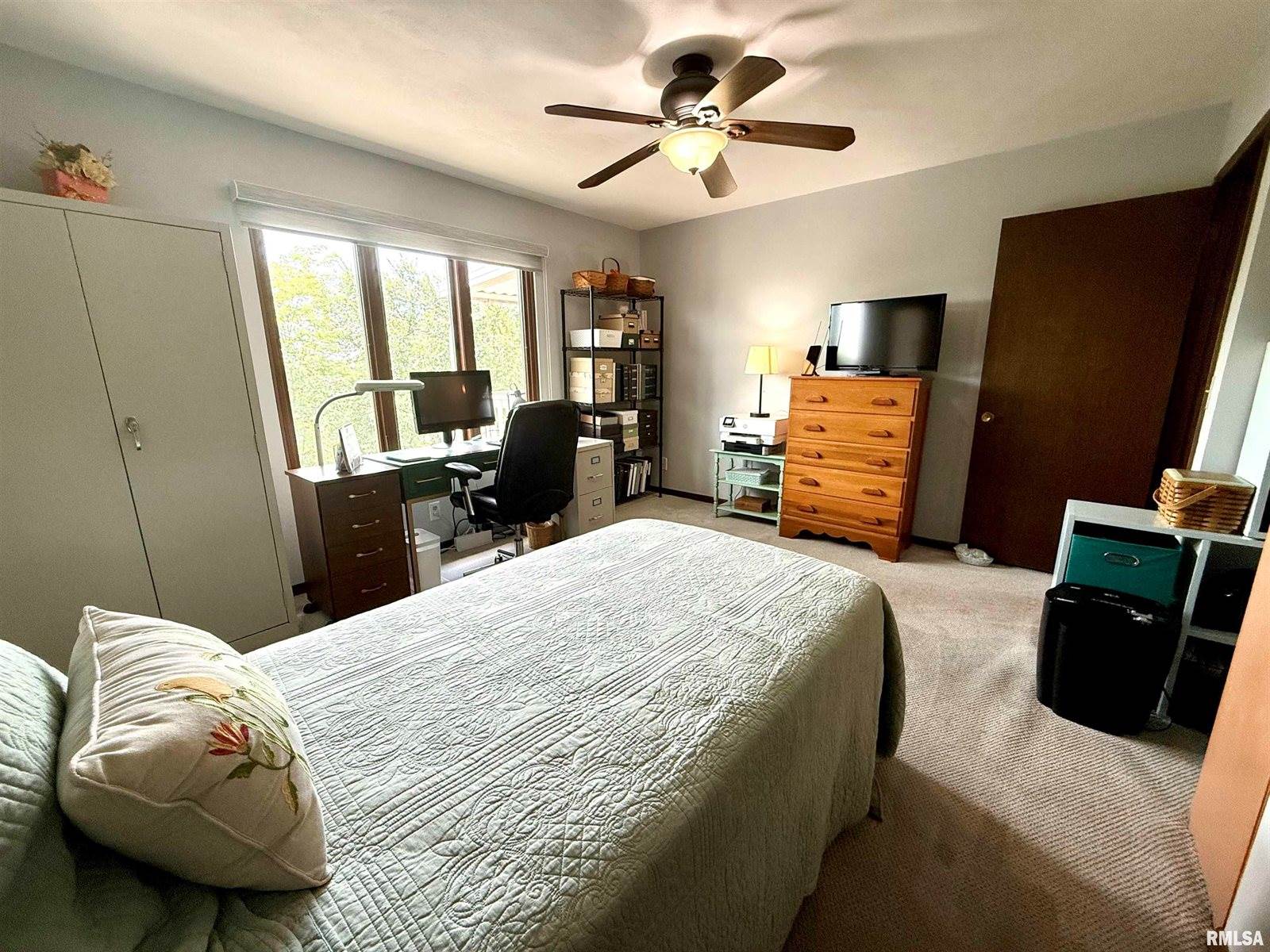 3715 35TH Street, Moline, IL 61265