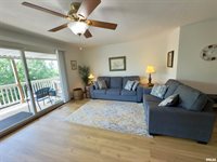 3715 35TH Street, Moline, IL 61265