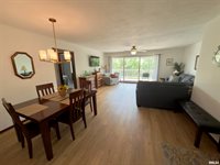 3715 35TH Street, Moline, IL 61265