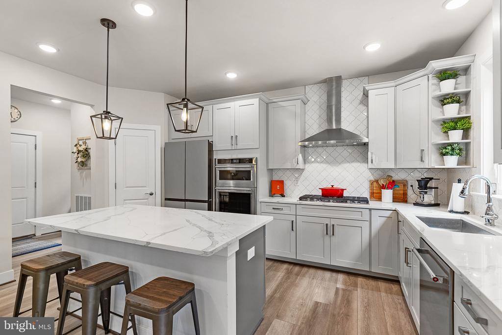 17703 White Campion Way, Dumfries, VA 22026