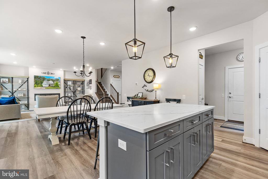 17703 White Campion Way, Dumfries, VA 22026