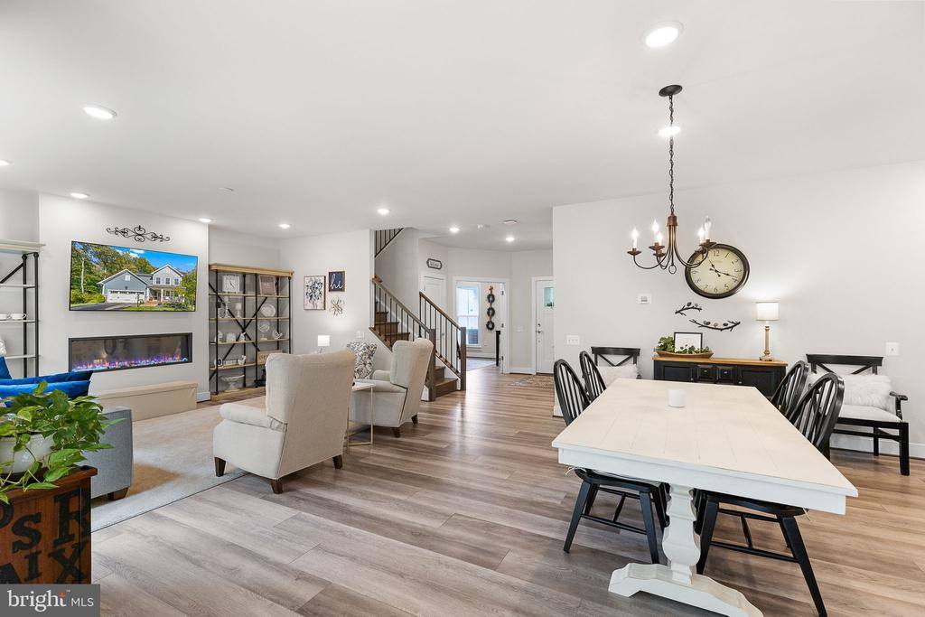 17703 White Campion Way, Dumfries, VA 22026