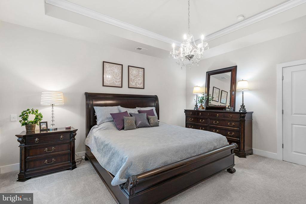 17703 White Campion Way, Dumfries, VA 22026