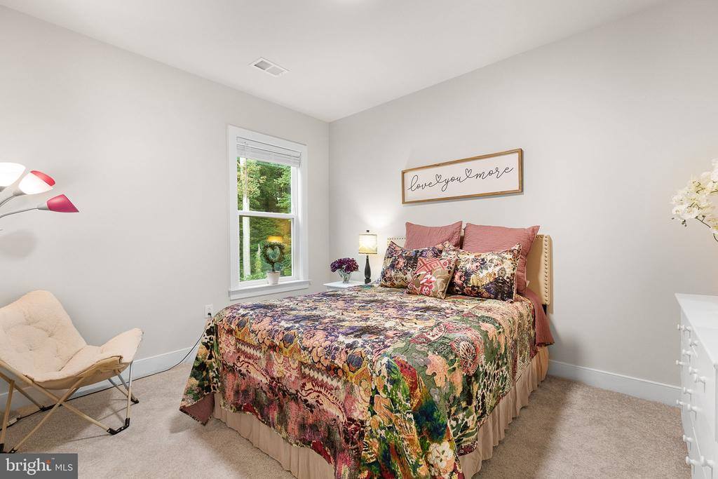 17703 White Campion Way, Dumfries, VA 22026