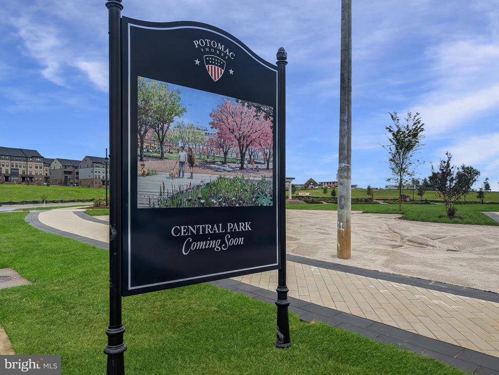 17703 White Campion Way, Dumfries, VA 22026