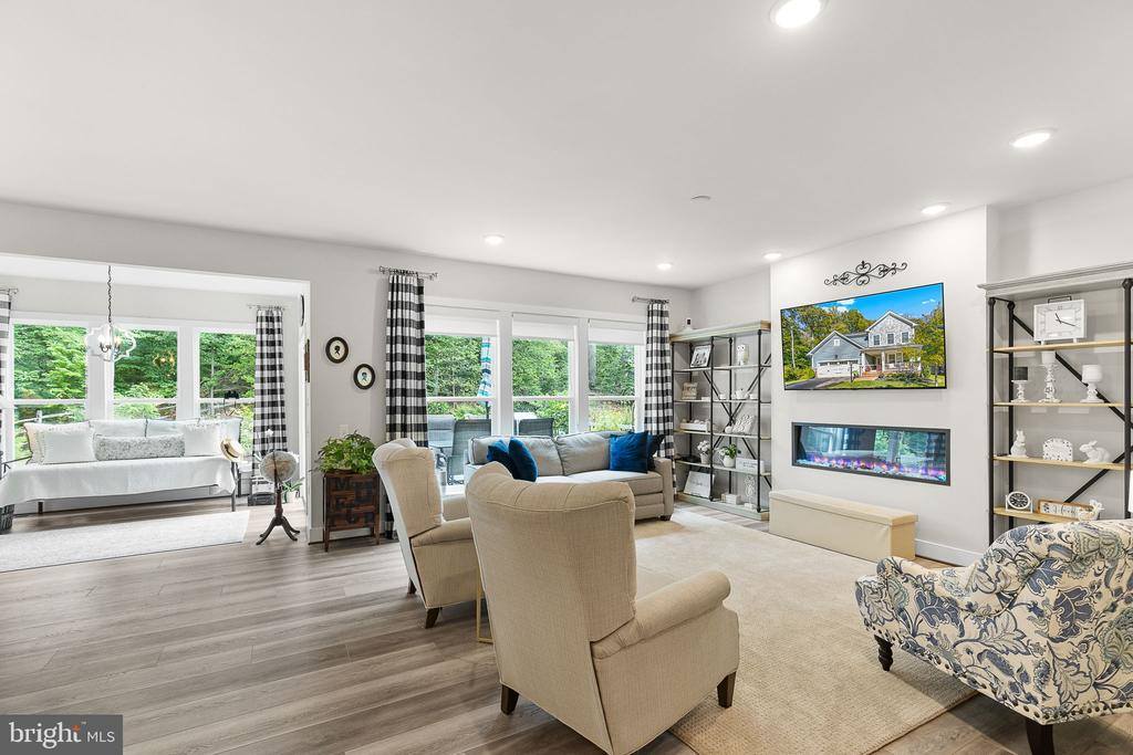 17703 White Campion Way, Dumfries, VA 22026