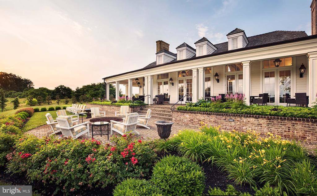 17703 White Campion Way, Dumfries, VA 22026