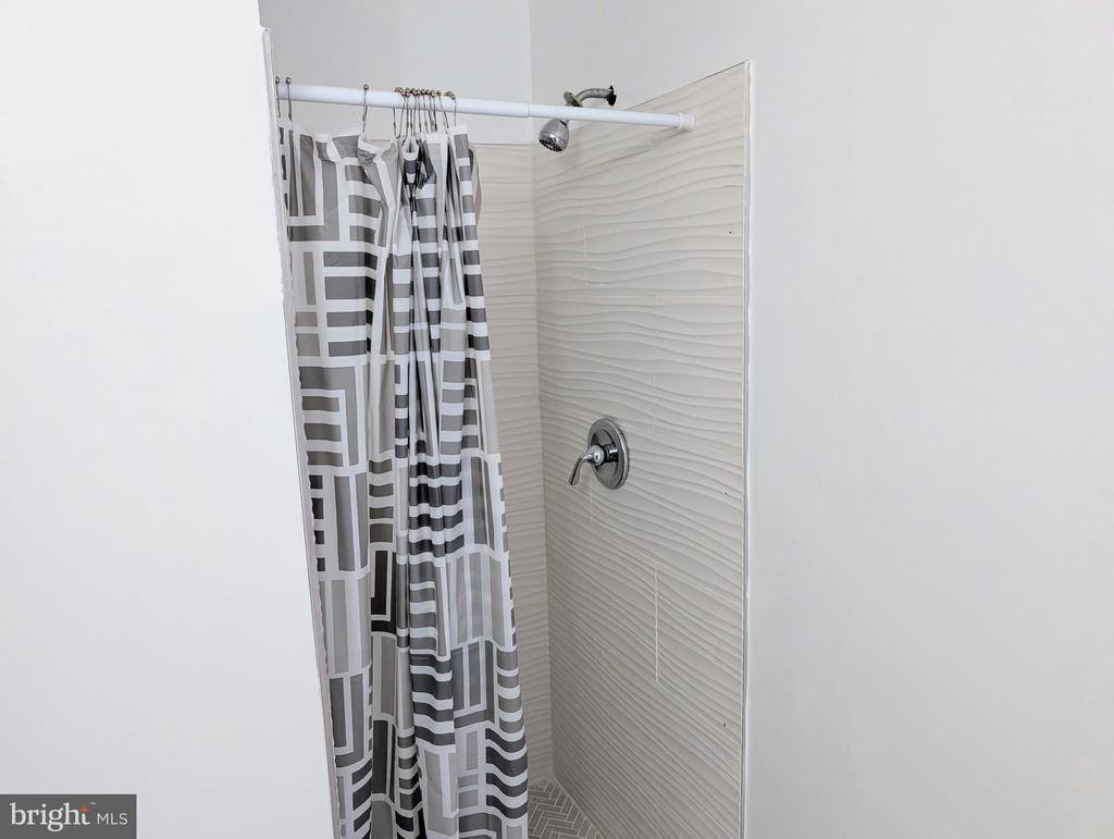 15369 Hearthstone Terrace, Woodbridge, VA 22191