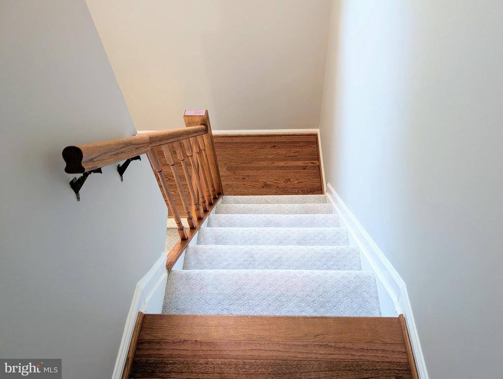 15369 Hearthstone Terrace, Woodbridge, VA 22191