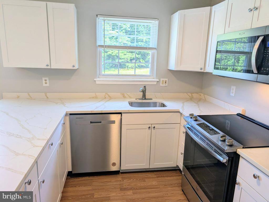 15369 Hearthstone Terrace, Woodbridge, VA 22191