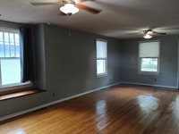 419 S Taylor St, El Dorado, KS 67042