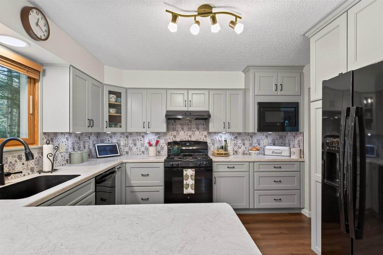 6131 Arbutus Drive, Wisconsin Rapids, WI 54494