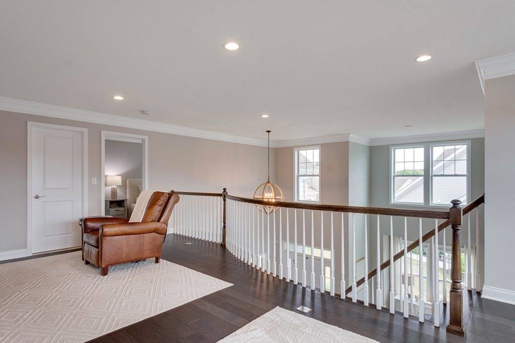 10 Lansing Way, Millis, MA 02054