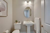 10 Lansing Way, Millis, MA 02054