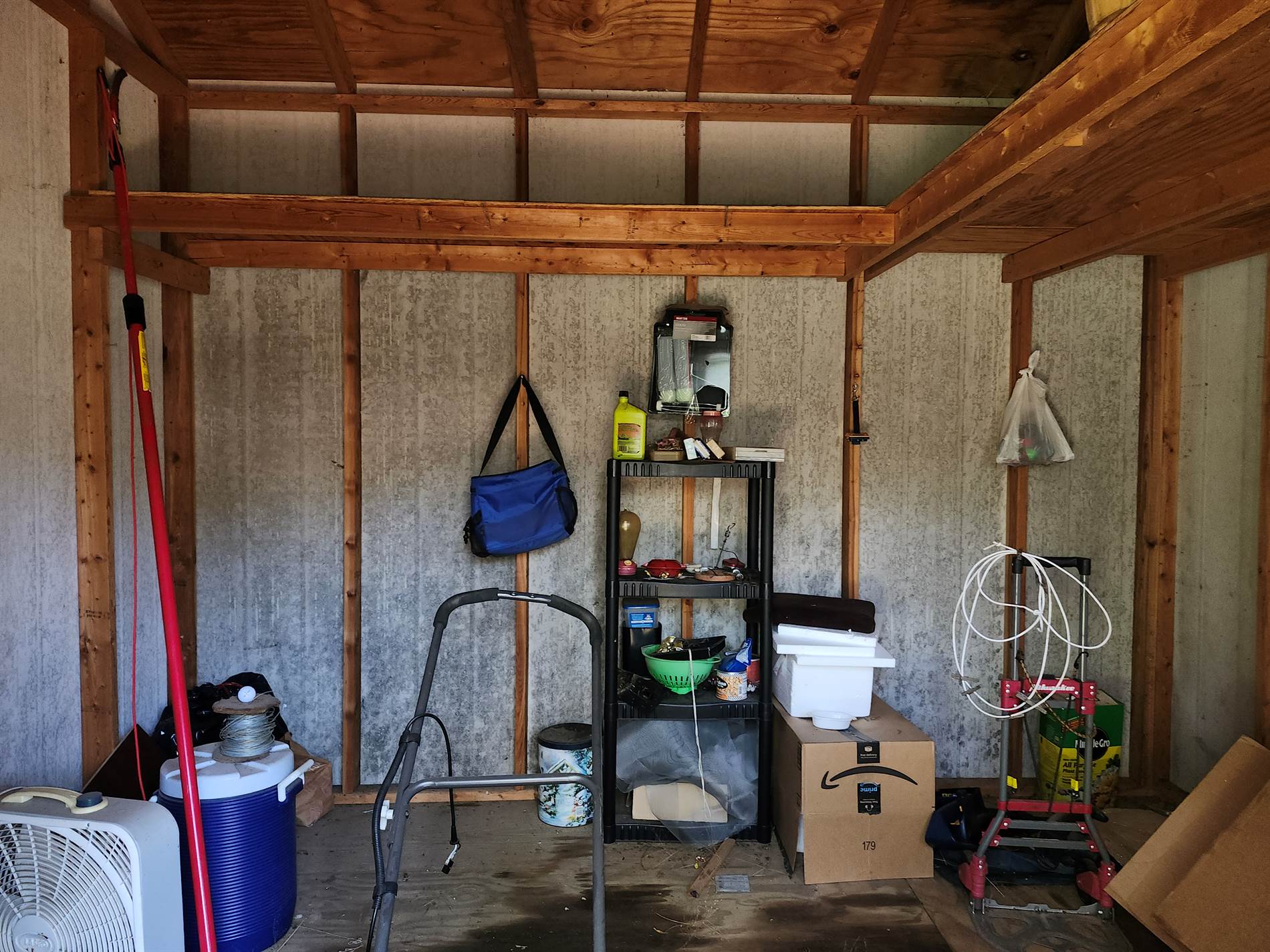 717 W 4th St, Haysville, KS 67060