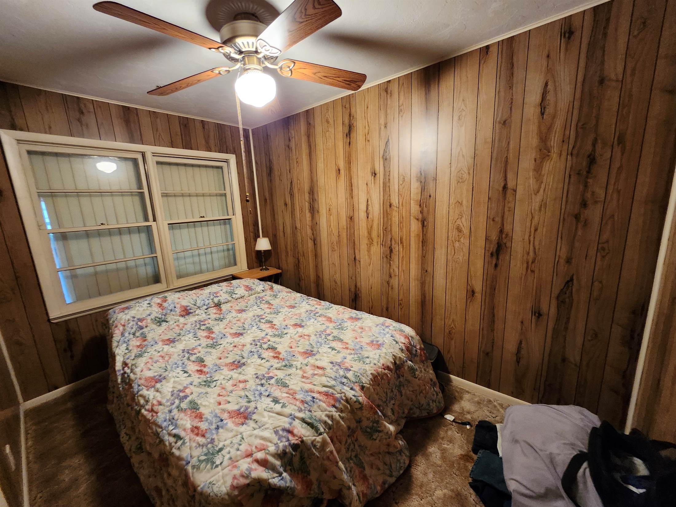 717 W 4th St, Haysville, KS 67060