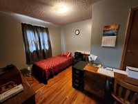 145 Stewart Ave, Haysville, KS 67060