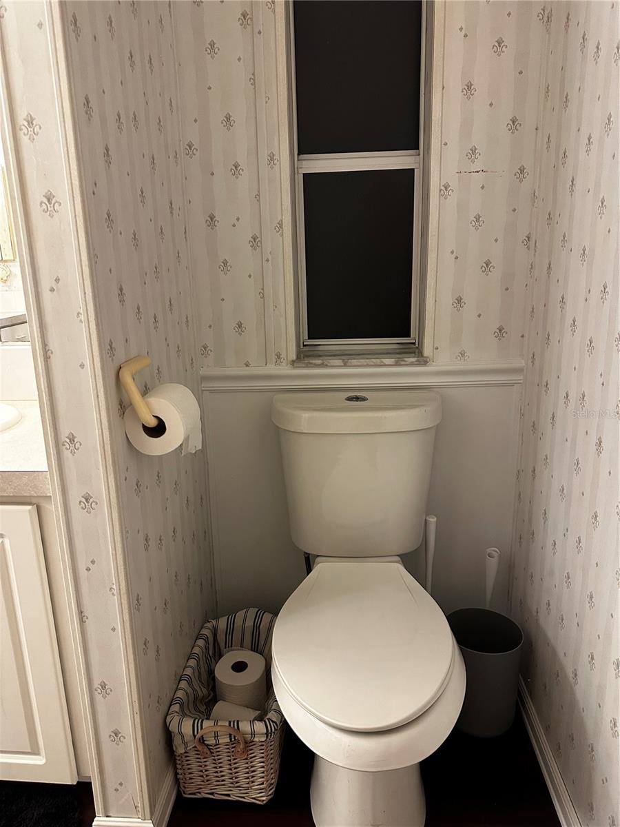 1100 Belcher Road South, #406, Largo, FL 33771