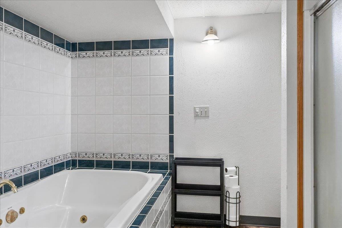 5742 Clark Street, Auburndale, WI 54412