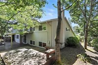 15025 NW Oak Hills Dr, Beaverton, OR 97006