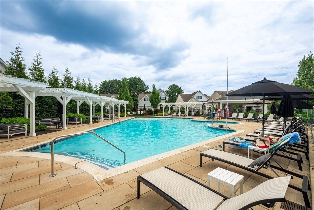 10 Lansing Way, Millis, MA 02054