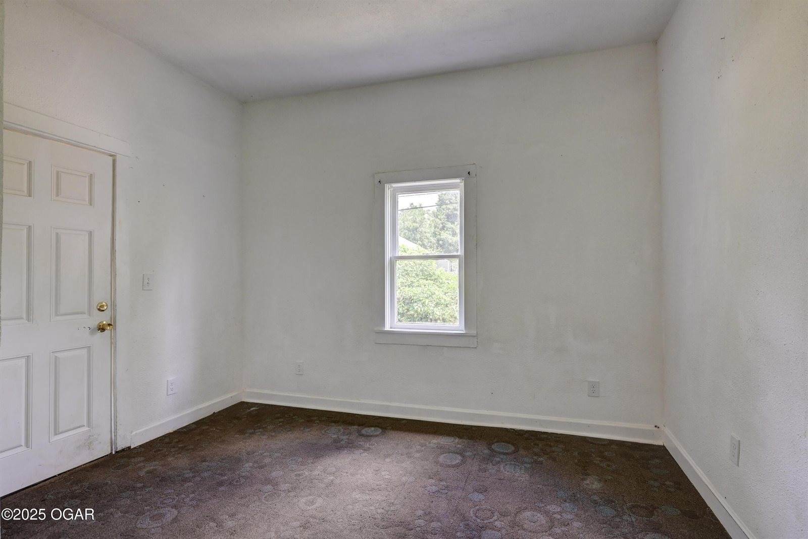 302 South Florida Avenue, Joplin, MO 64801