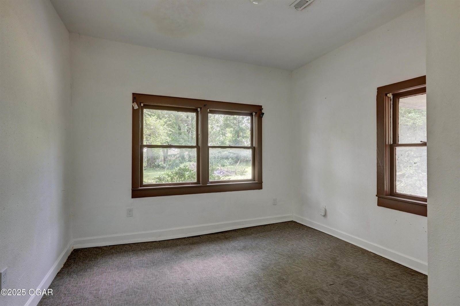 302 South Florida Avenue, Joplin, MO 64801