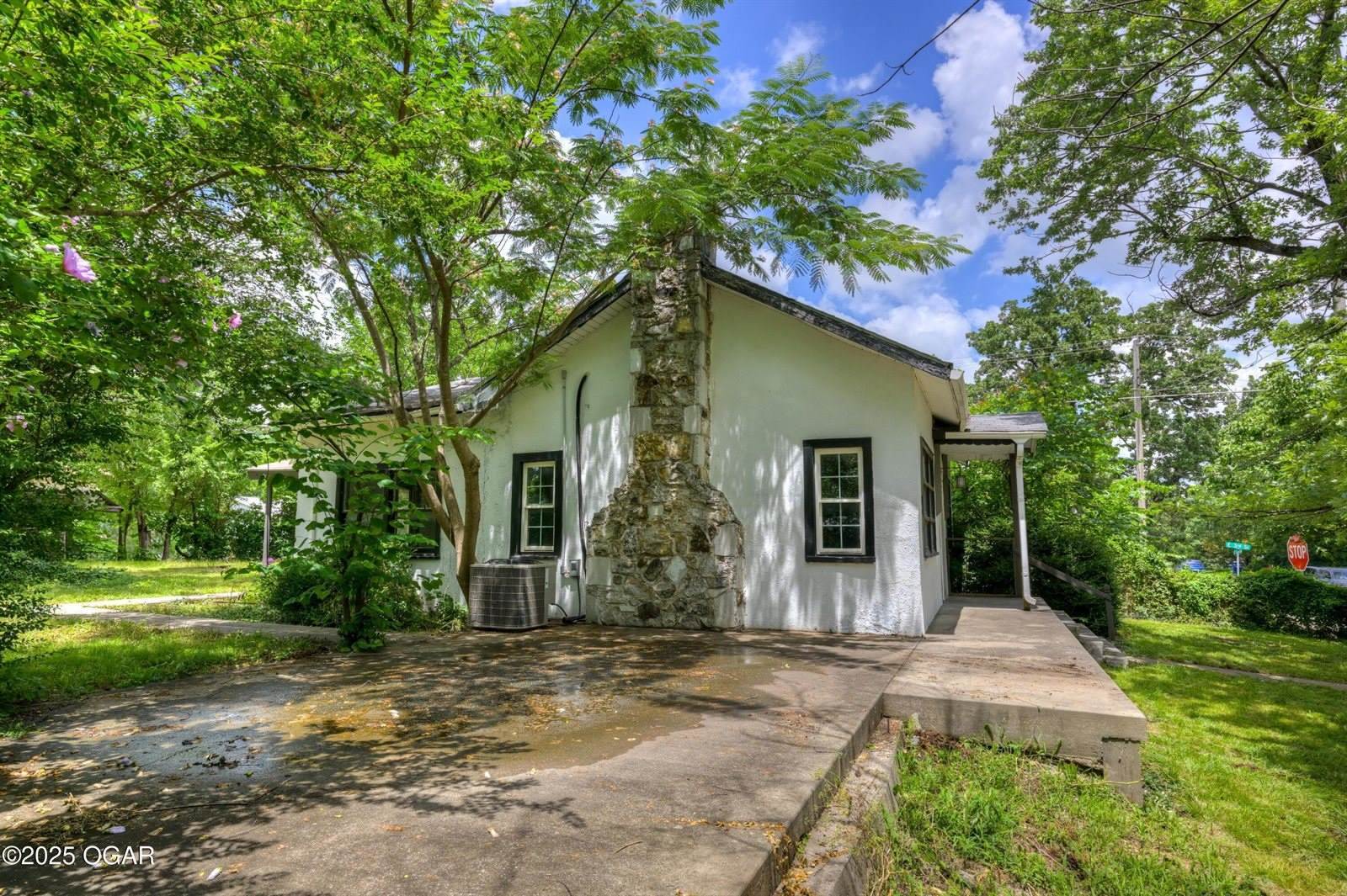 302 South Florida Avenue, Joplin, MO 64801