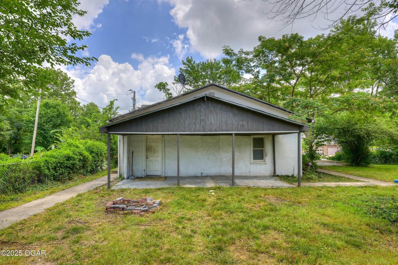 302 South Florida Avenue, Joplin, MO 64801