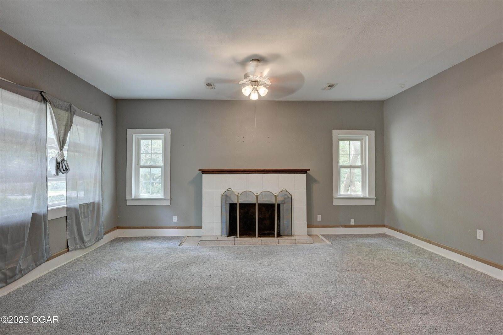 302 South Florida Avenue, Joplin, MO 64801