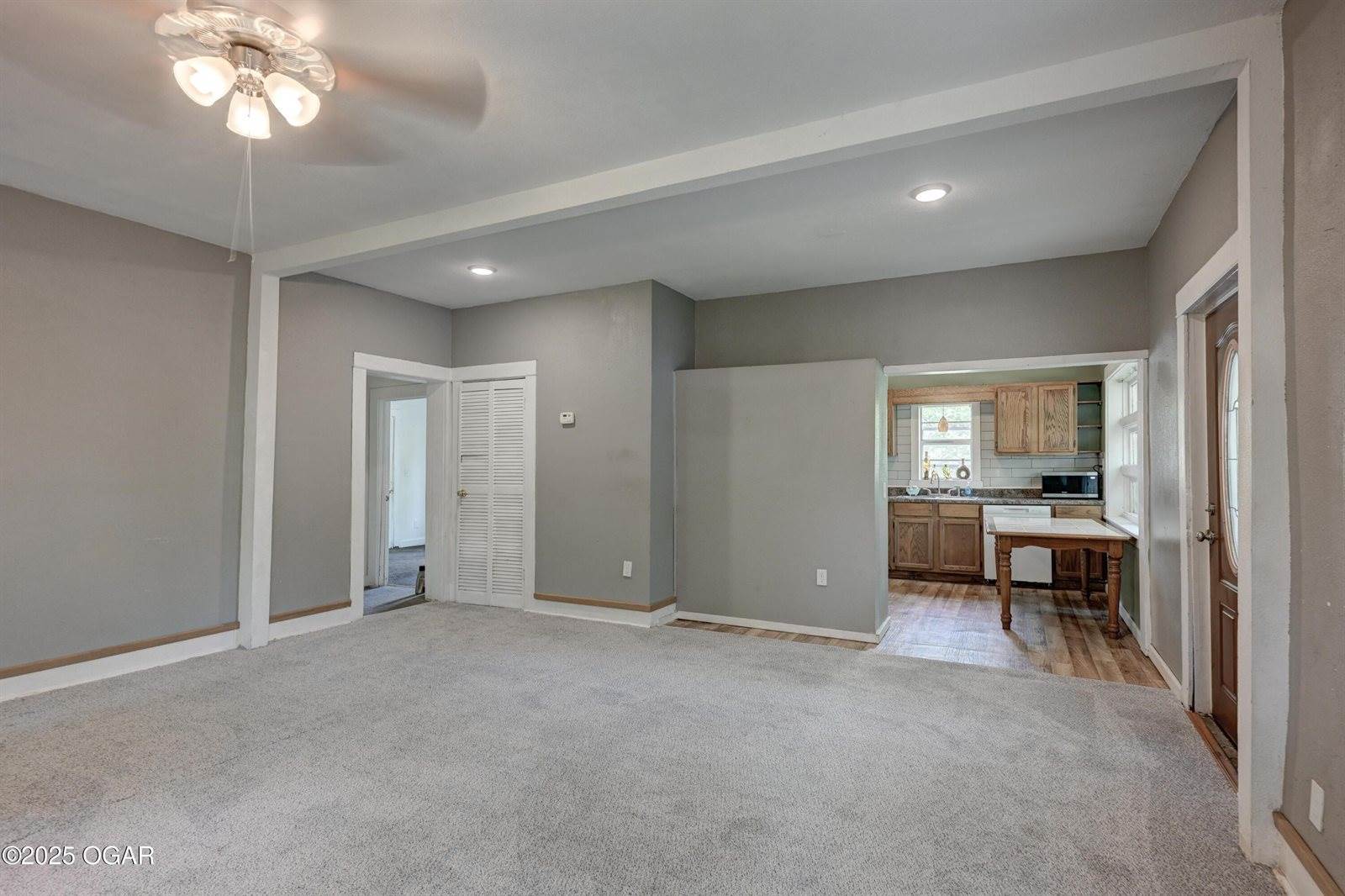 302 South Florida Avenue, Joplin, MO 64801