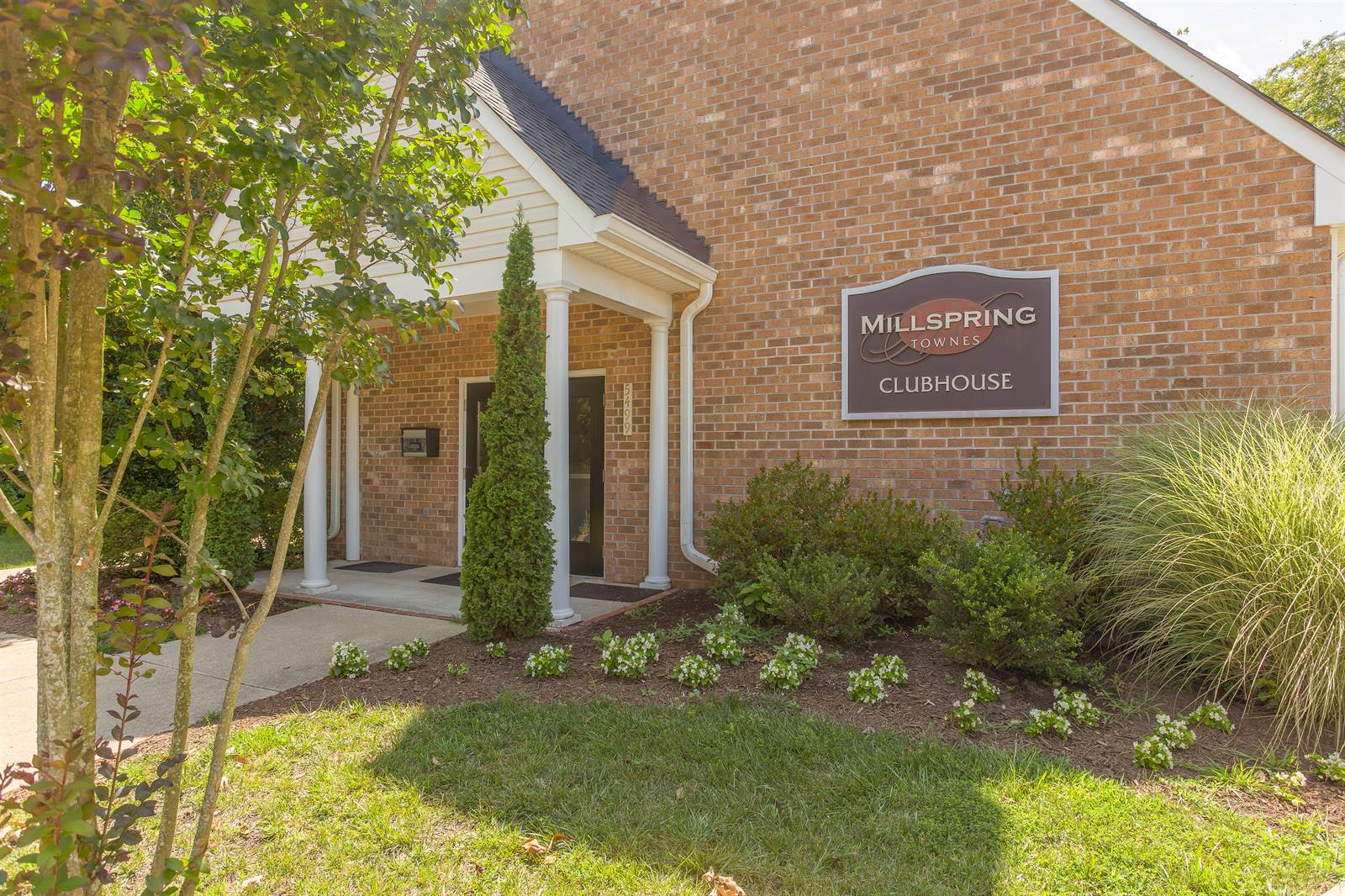 8750 Springwater Drive, Henrico County, VA 23228