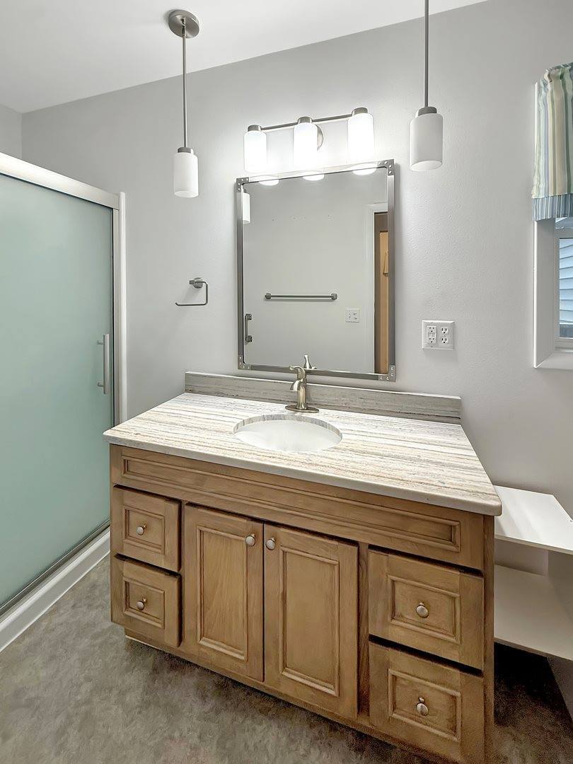 701 East Soper Street, Winnebago, IL 61088