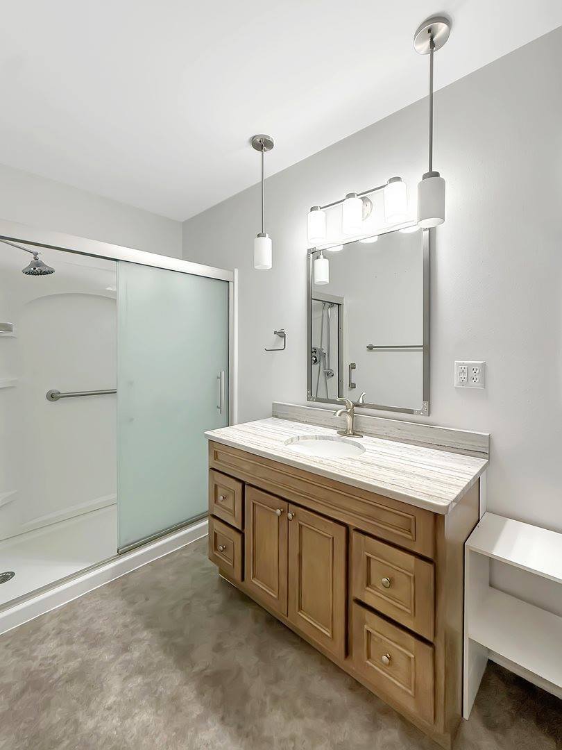 701 East Soper Street, Winnebago, IL 61088