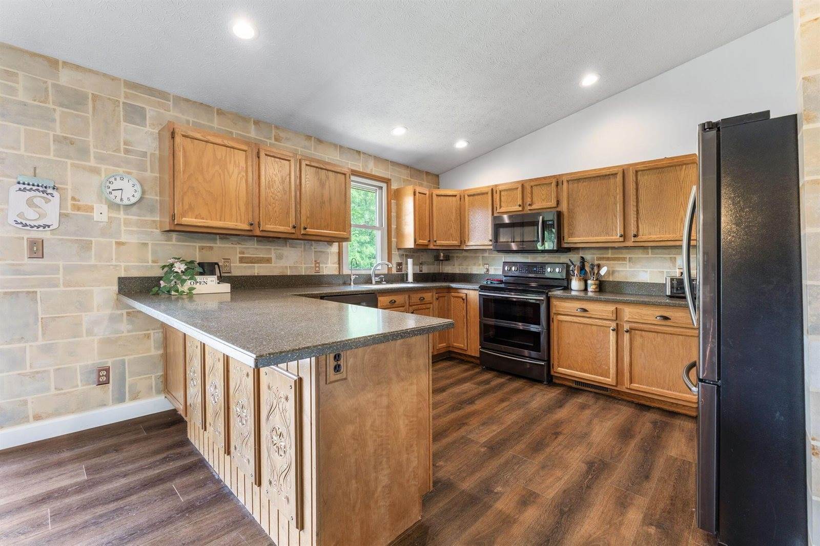 2390 Penry Road, Radnor, OH 43066