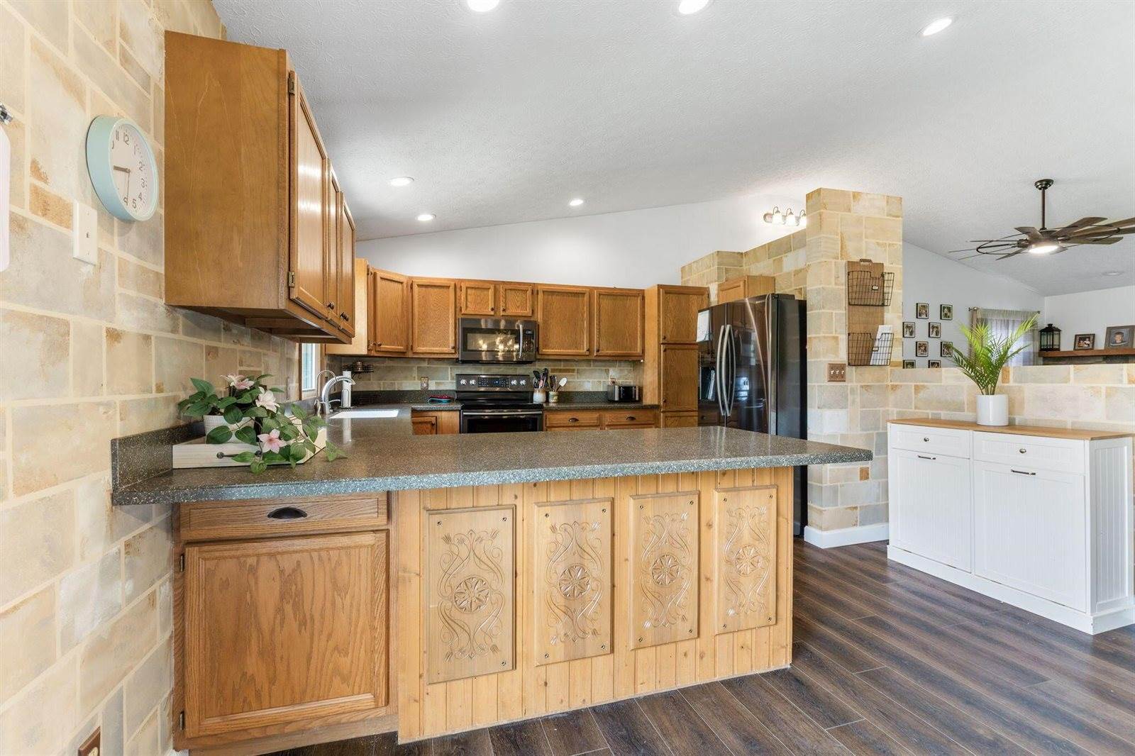 2390 Penry Road, Radnor, OH 43066