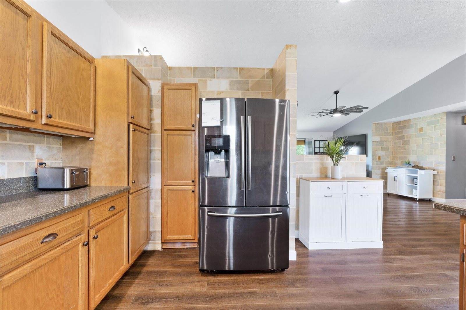 2390 Penry Road, Radnor, OH 43066