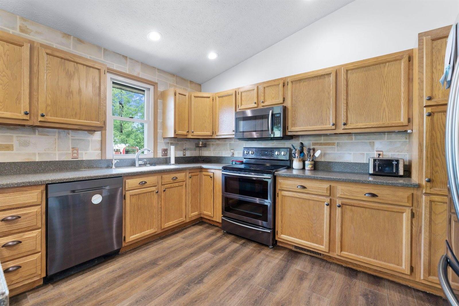 2390 Penry Road, Radnor, OH 43066