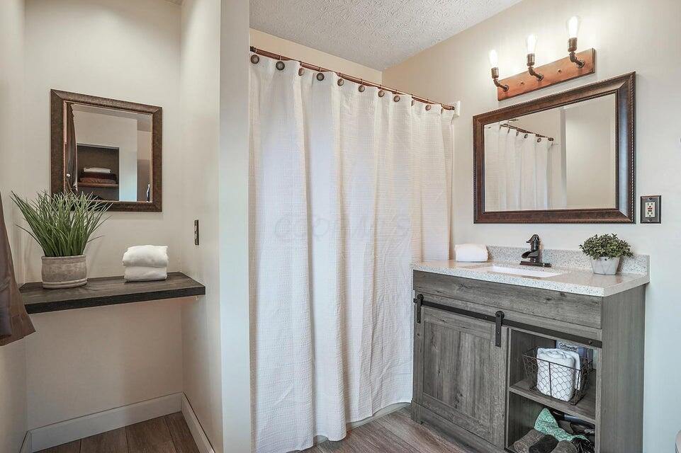 2390 Penry Road, Radnor, OH 43066