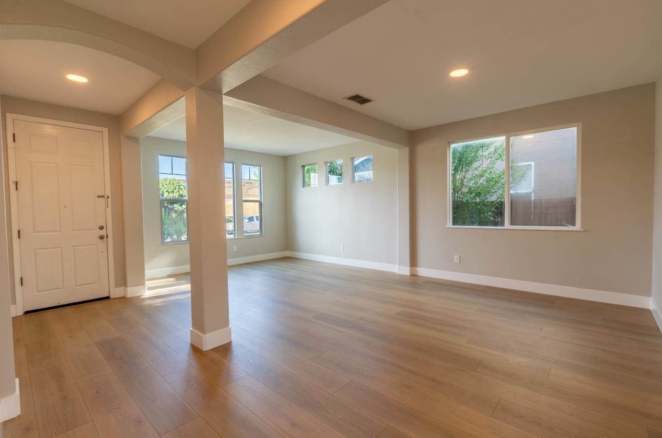 1405 Regent Circle, Lincoln, CA 95648