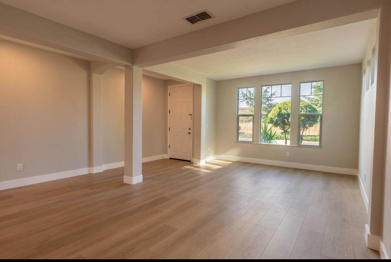 1405 Regent Circle, Lincoln, CA 95648