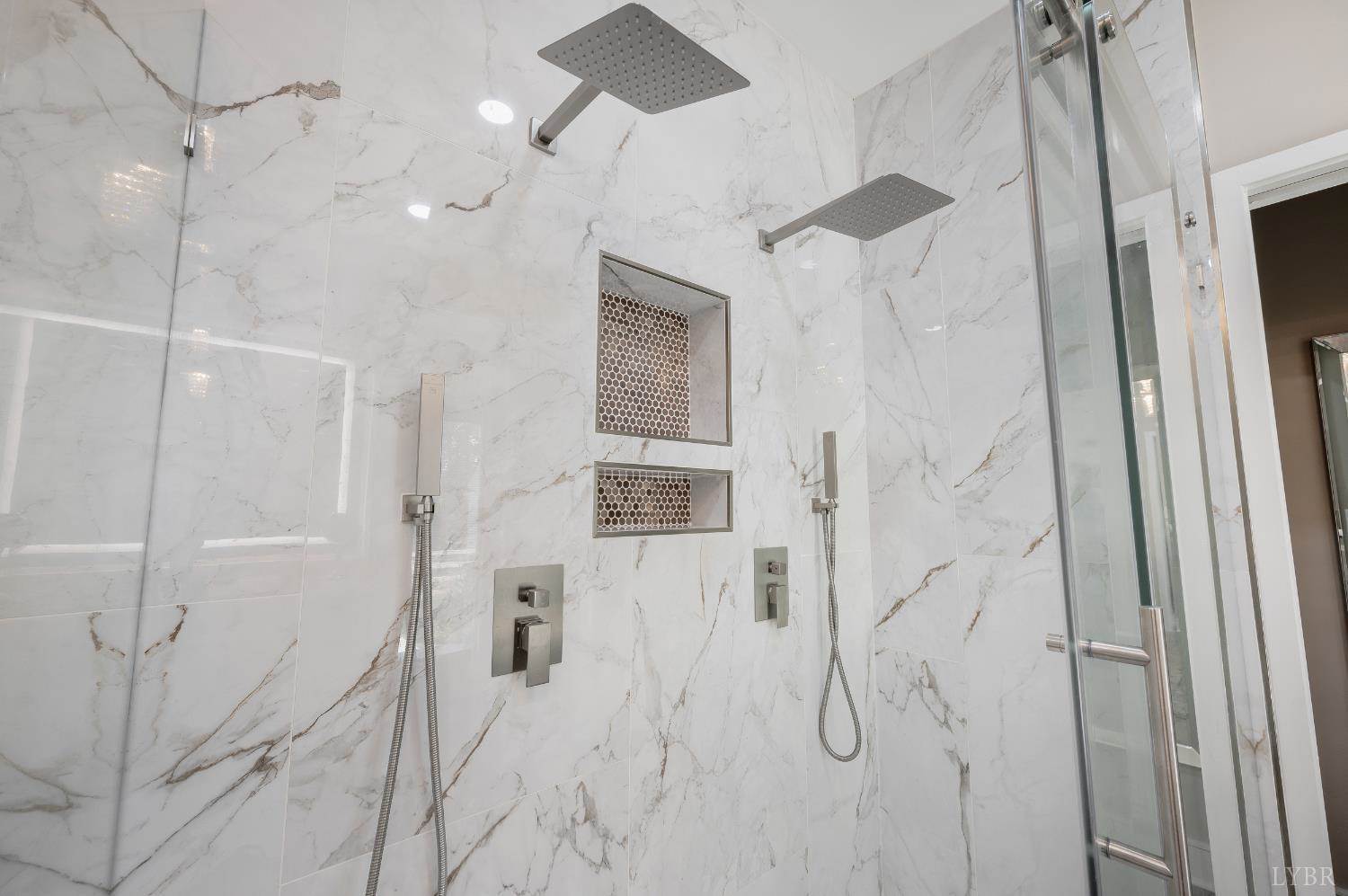 106 Two Creek Drive, Lynchburg, VA 24502