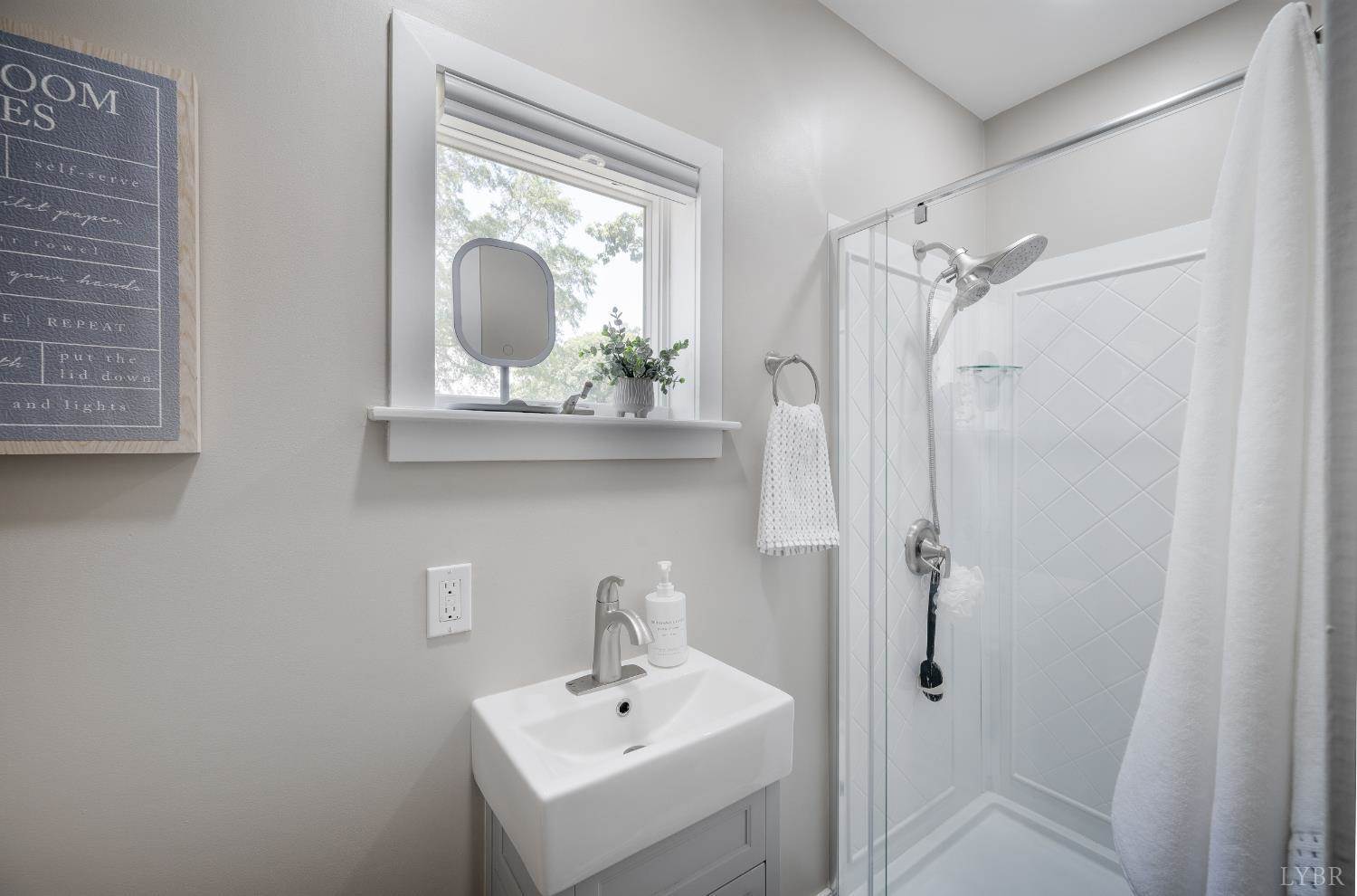 106 Two Creek Drive, Lynchburg, VA 24502