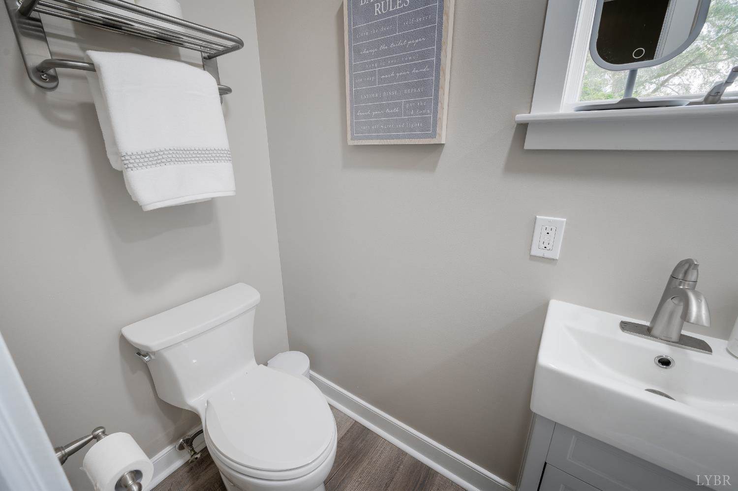 106 Two Creek Drive, Lynchburg, VA 24502