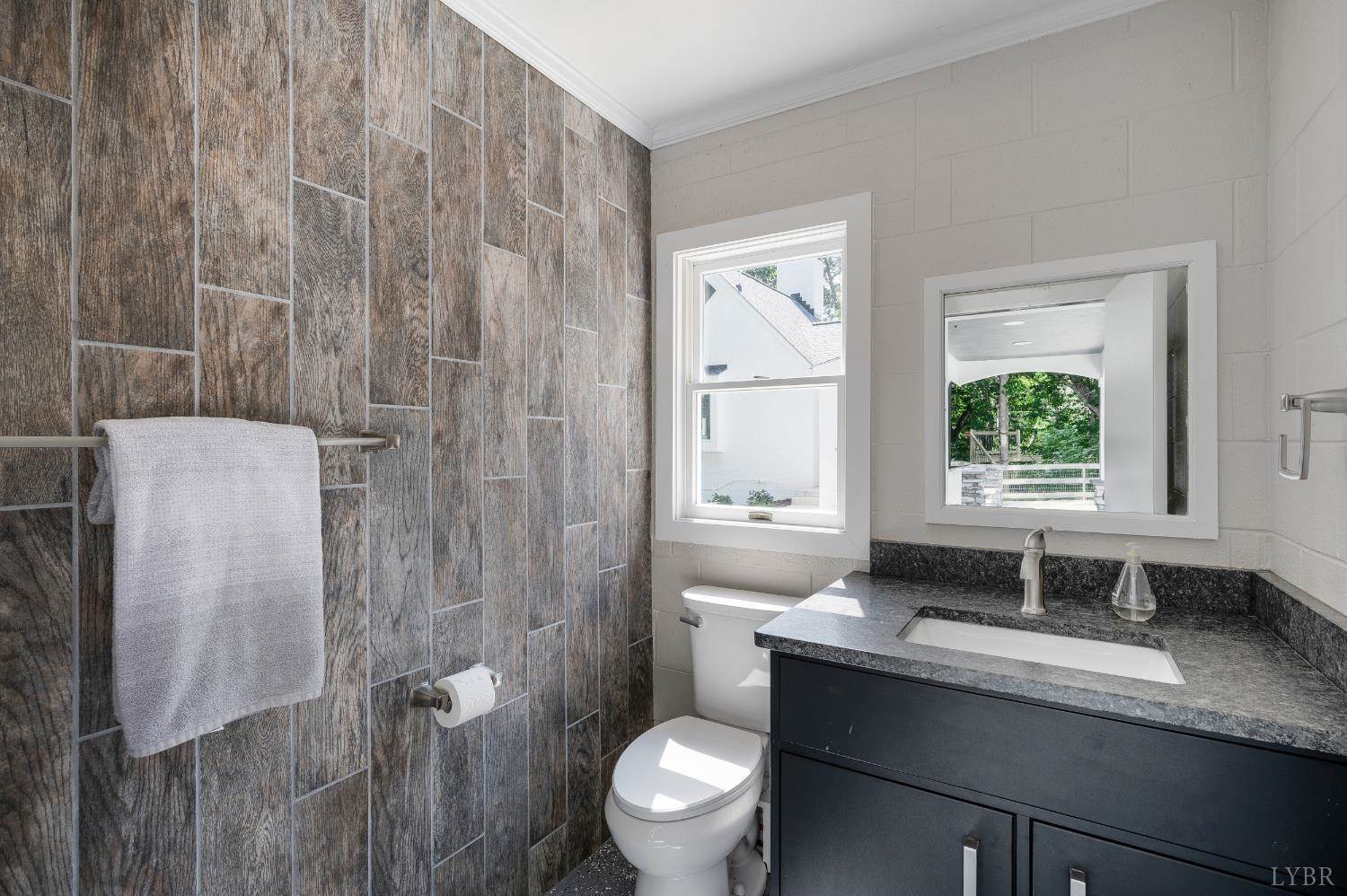 106 Two Creek Drive, Lynchburg, VA 24502