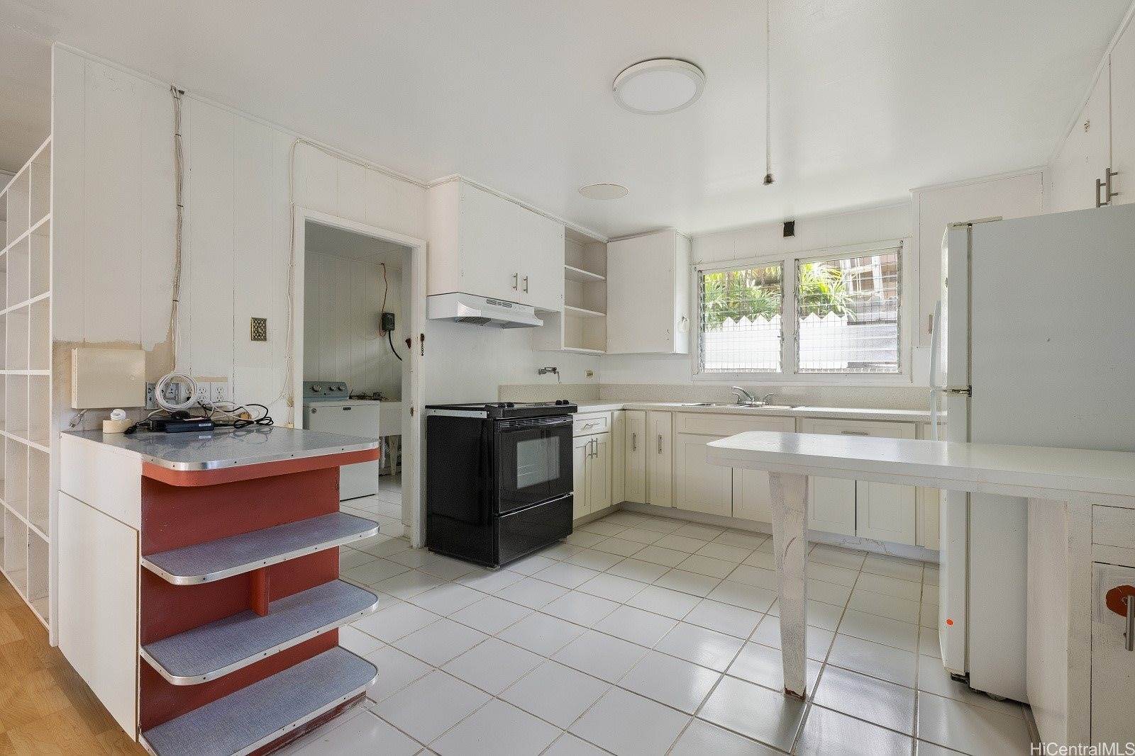 3153 Diamond Head Road, Honolulu, HI 96815